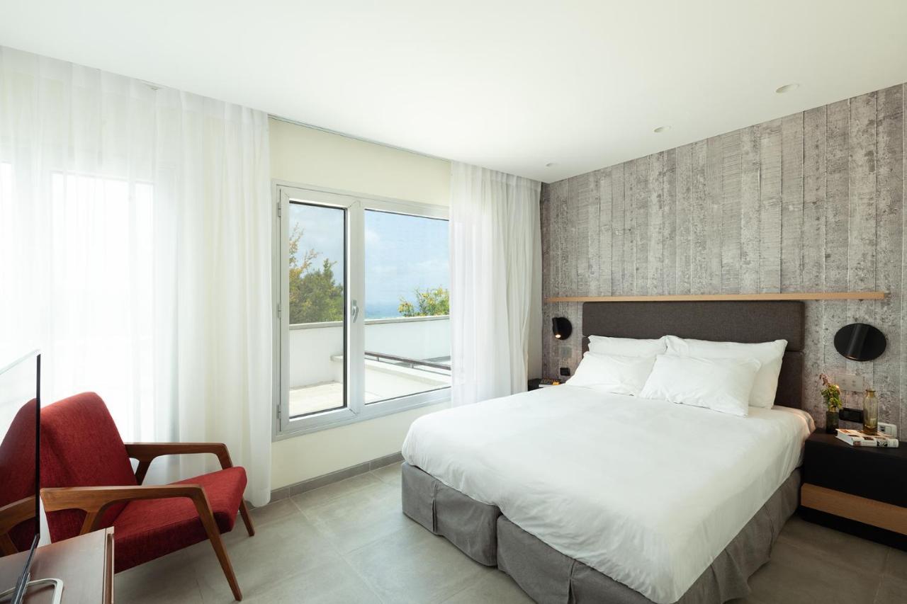 Elma Hotel And Art Complex 兹奇隆亚科夫 外观 照片